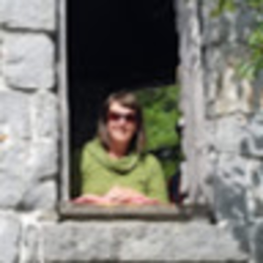 Meet your Posher, Julie